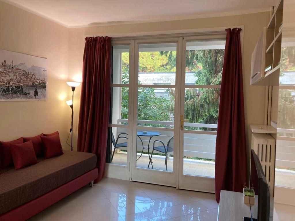 Apartment Borgo Olivetti Ivrea Esterno foto